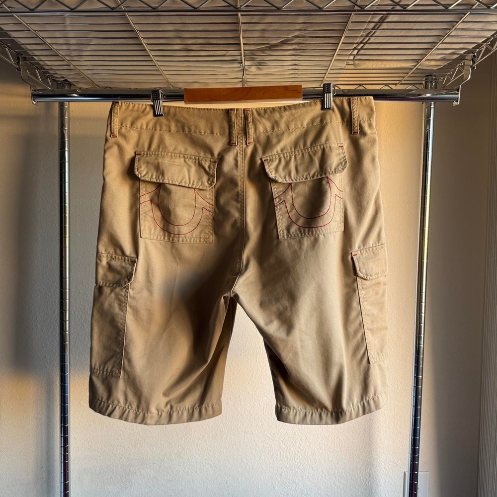 True Religion Mens Khaki Cargo Shorts Tan Y2K Streetwear Utility Size 38